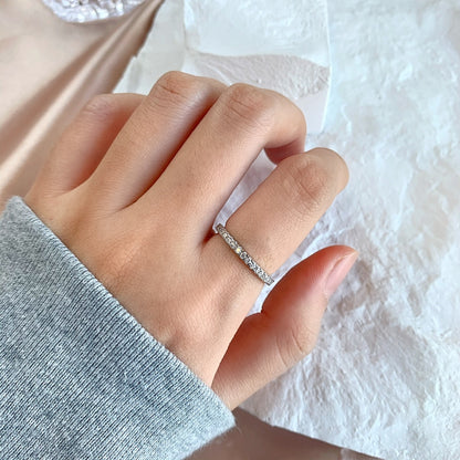 [Everoly JW]Delicate Sparkling Round Cut Daily Ring