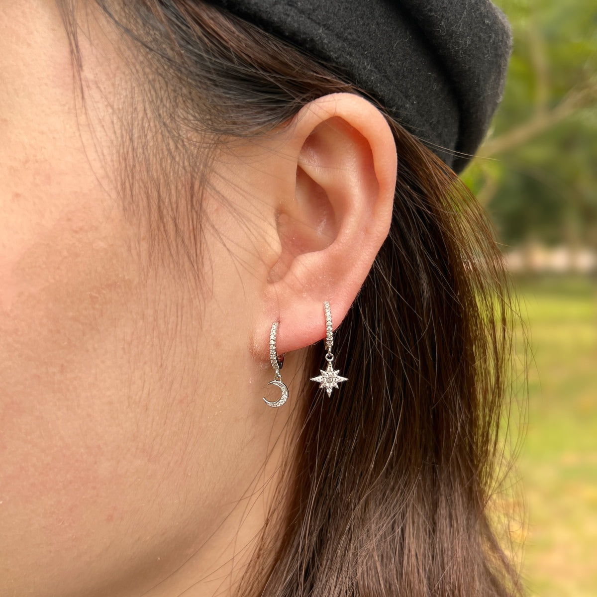 [Everoly JW]Star and Moon Asymmetric Earrings