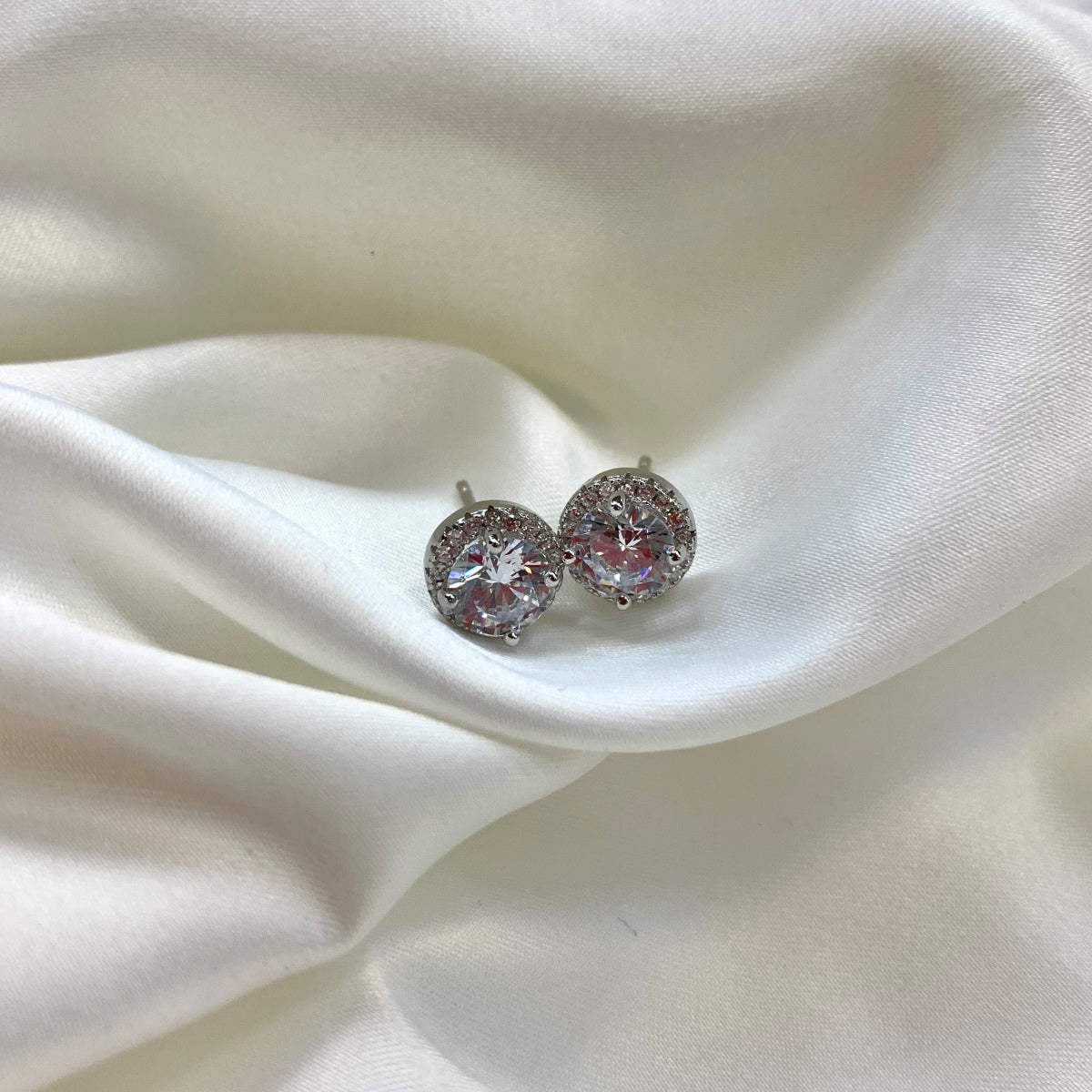 [Everoly JW]Classic Princess Round Shape Earrings