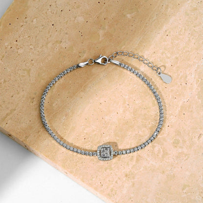 [Everoly JW]Luxurious Dazzling Square Shape Banquet Bracelet