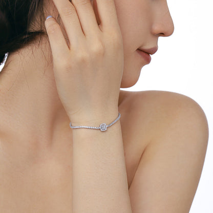 [Everoly JW]Luxurious Dazzling Square Shape Banquet Bracelet
