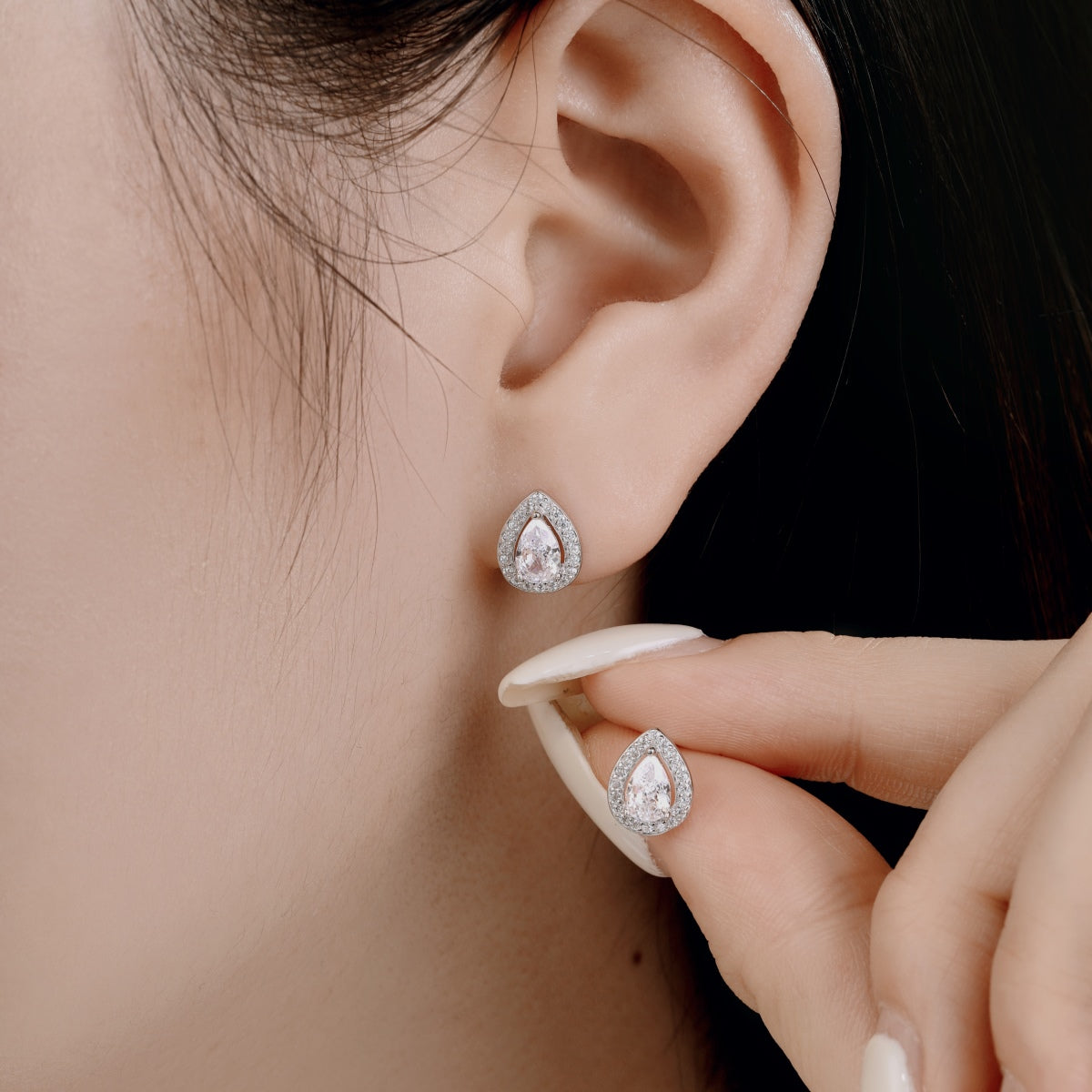 [Everoly JW]Luxurious Water Drop Shape Earrings