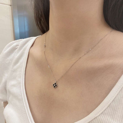 [Everoly JW]Delicate Flower Shape Necklace
