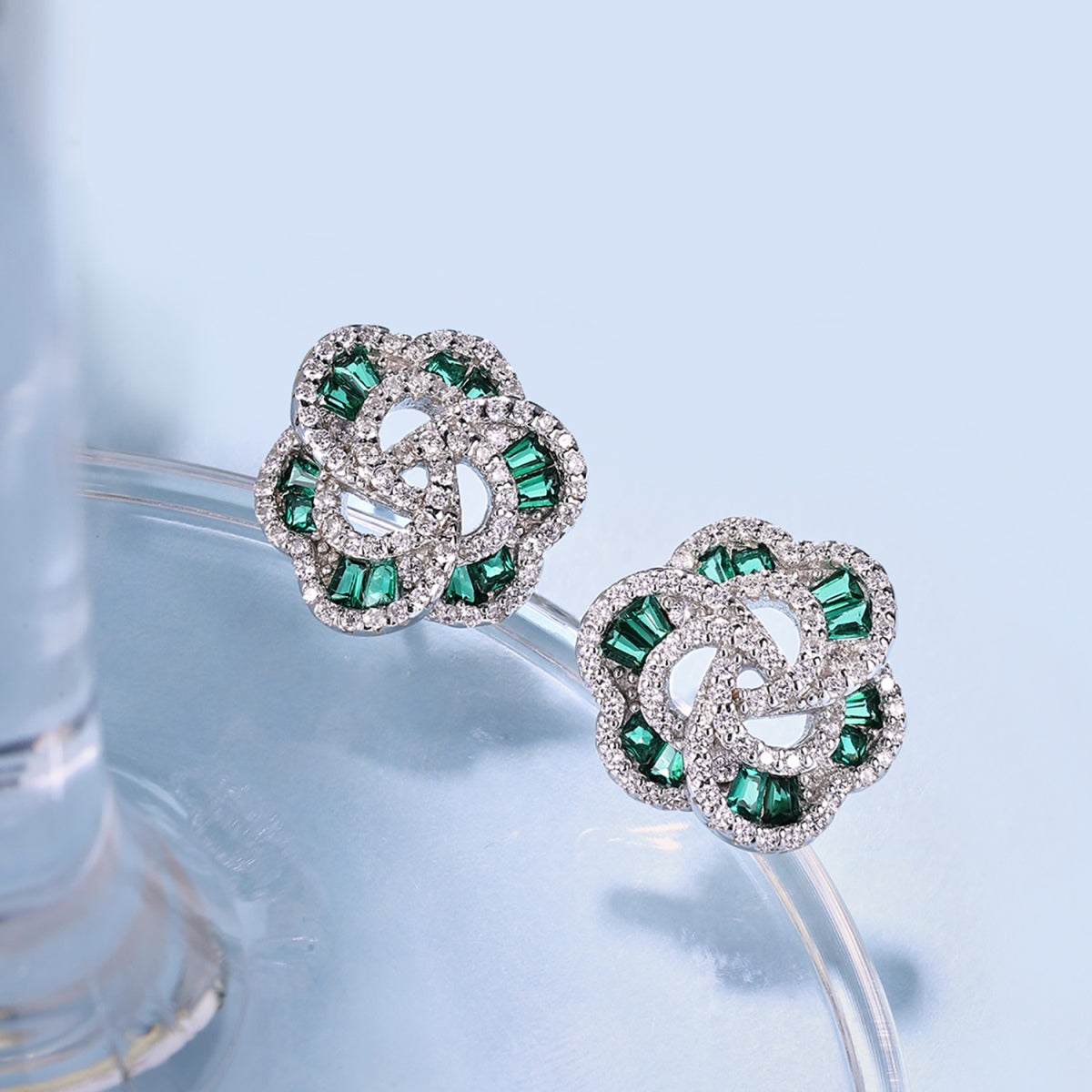 [Everoly JW]Exquisite Flower Shape Daily Earrings