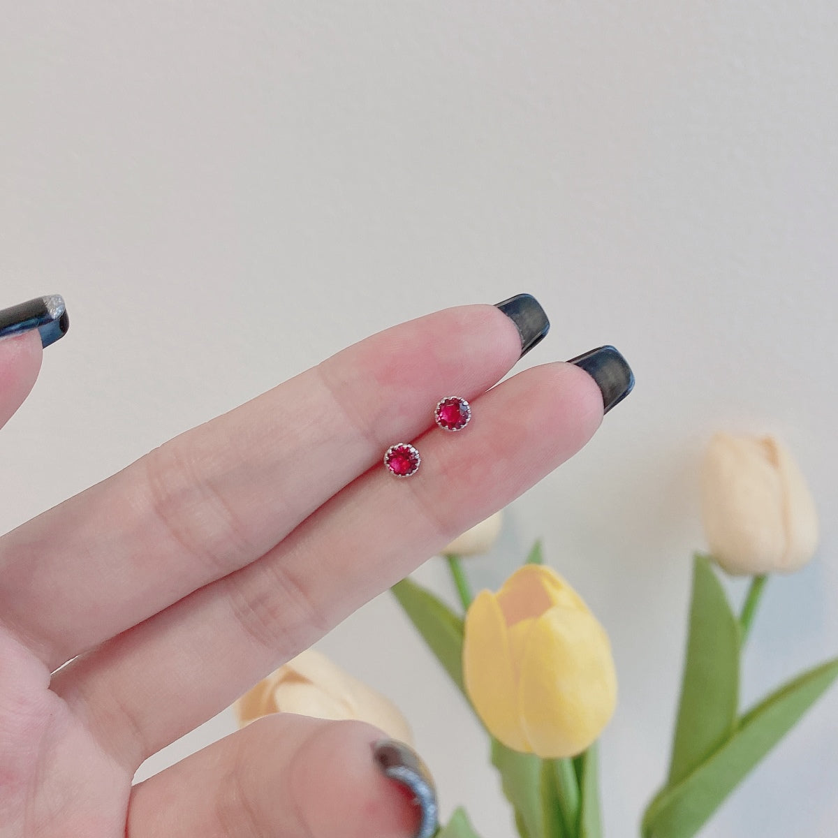 [Everoly JW]Sparkling Colorful Round Shape Earrings