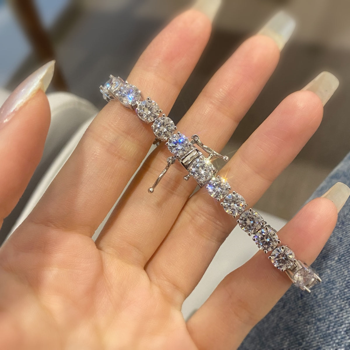 [Everoly JW]0.75 Carat Dazzling Round Cut Wedding Bracelet