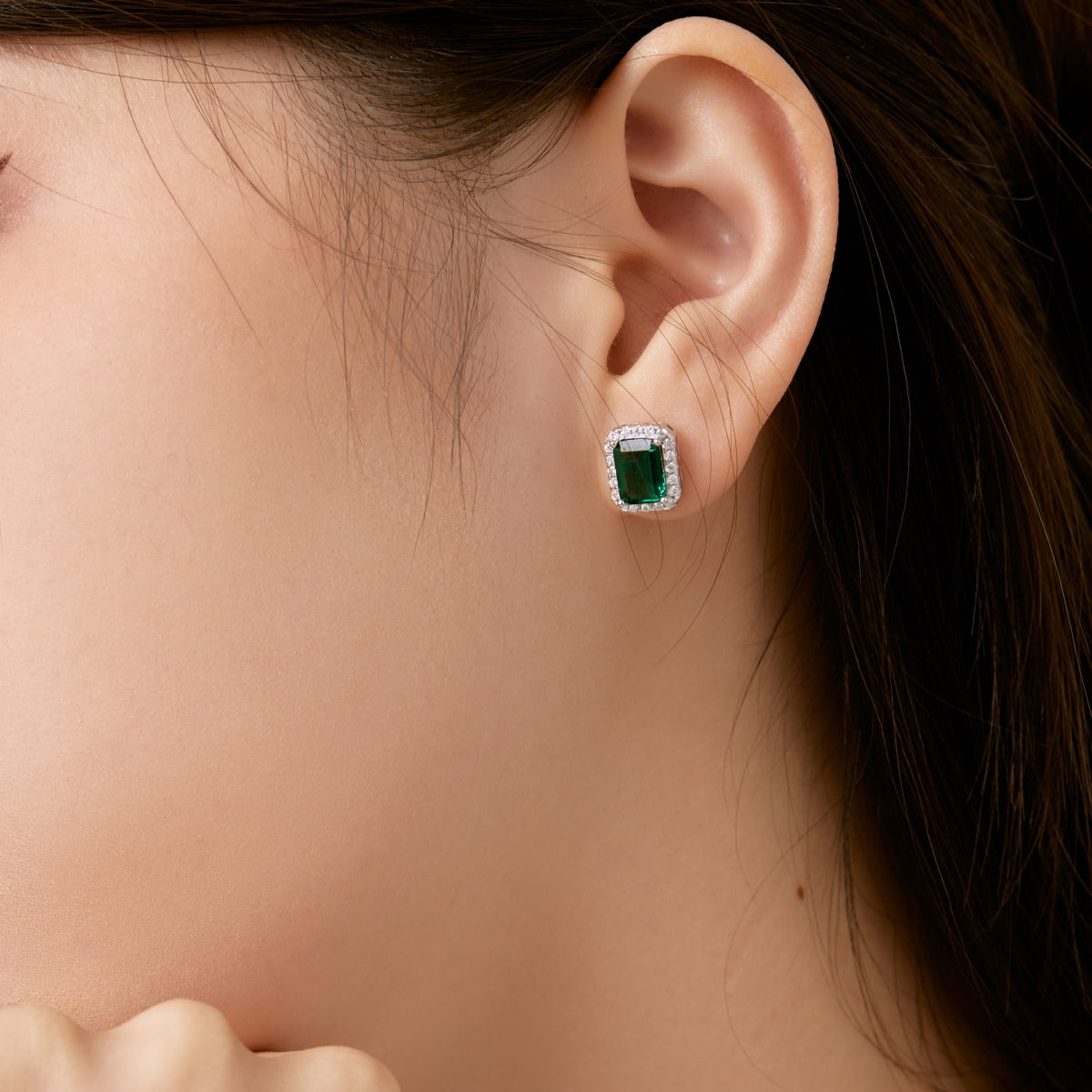 [Everoly JW]Luxurious Dainty Emerald Cut Banquet Earrings