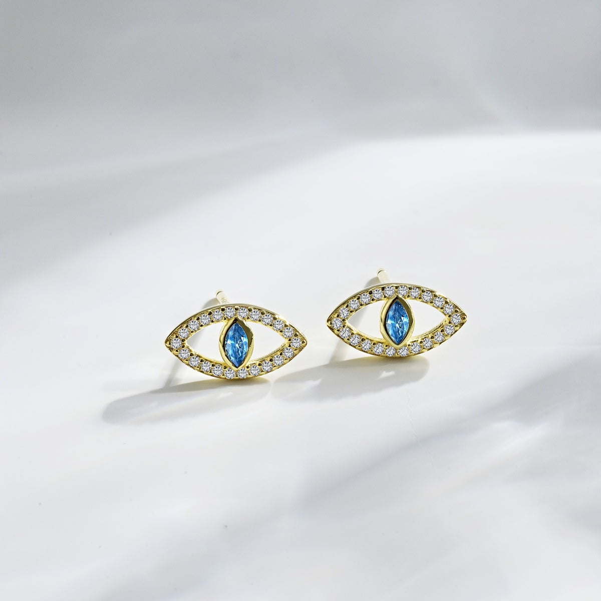 [Everoly JW]Blue Devil Eyes Hollow Stud Earrings