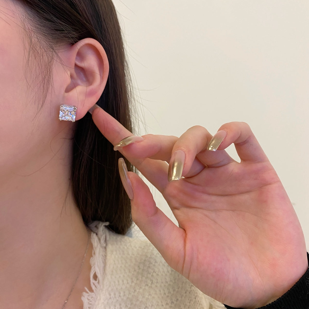 [Everoly JW]Delicate Square Shape Earrings