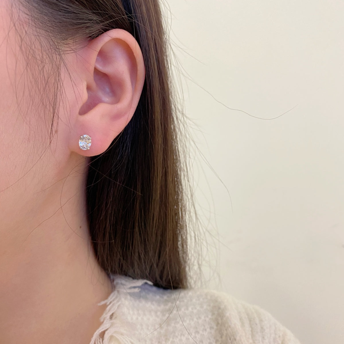 [Everoly JW]Oval Classic Dignified Elegant Earrings