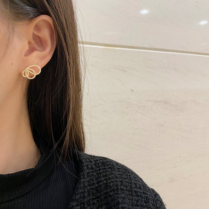 [Everoly JW]Exquisite Butterfly Shape Earrings