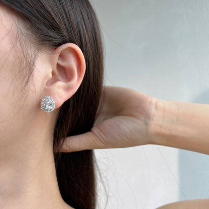 [Everoly JW]Delicate Gorgeous Pear Cut Daily Earrings