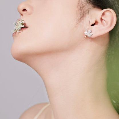 [Everoly JW]Exquisite Maple Leaf Design Earrings