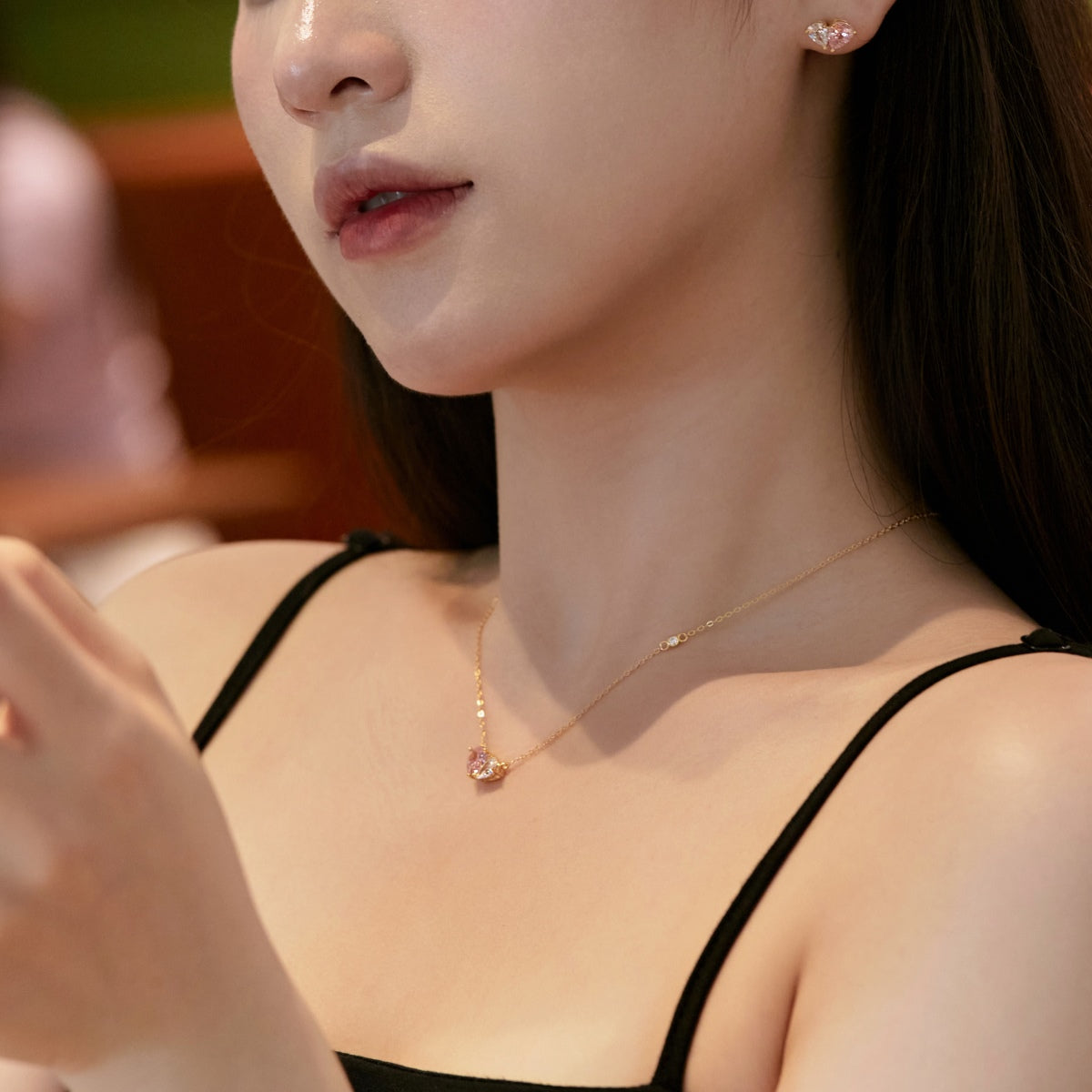 [Everoly JW]Dazzling Elegant Heart Cut Lover Earrings