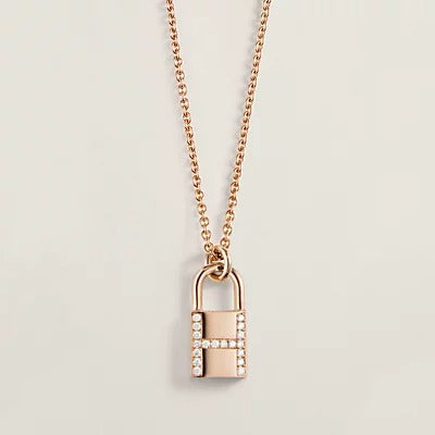 [Everoly JW]HM ADVANCED NICHE LOCK HEAD NECKLACE DIAMONDS