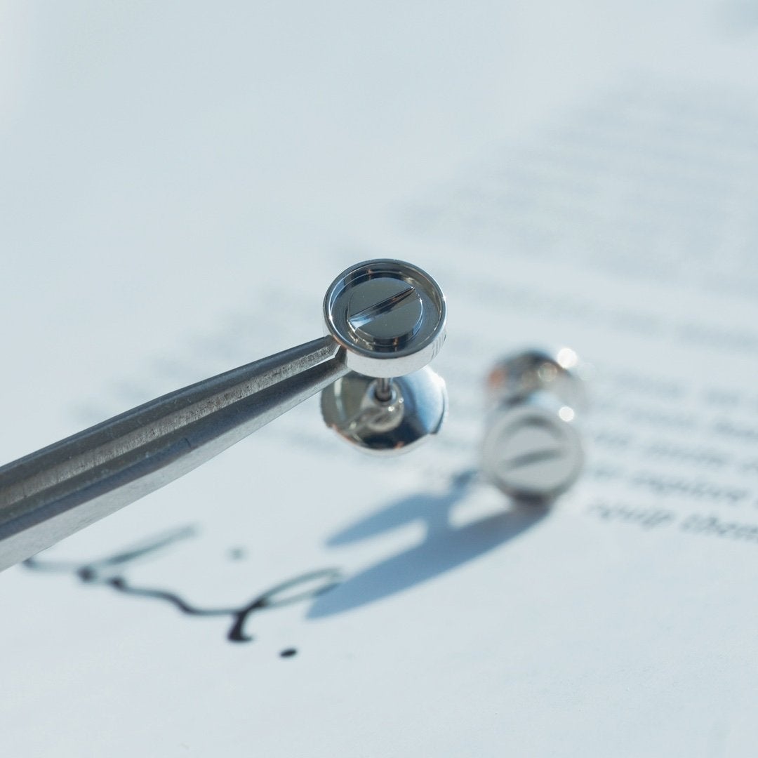 [Everoly JW]LOVE EARRINGS SILVER 10MM