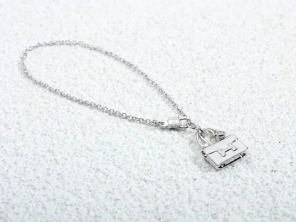 [Everoly JW]AMULETTE PEDANT SILVER NECKLACE