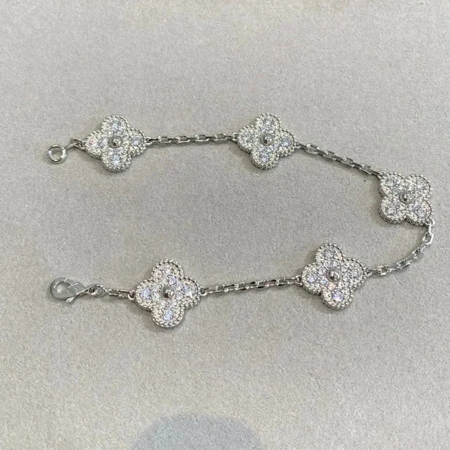 [Everoly JW]CLOVER 5 MOTIFS  DIAMOND BRACELET SILVER