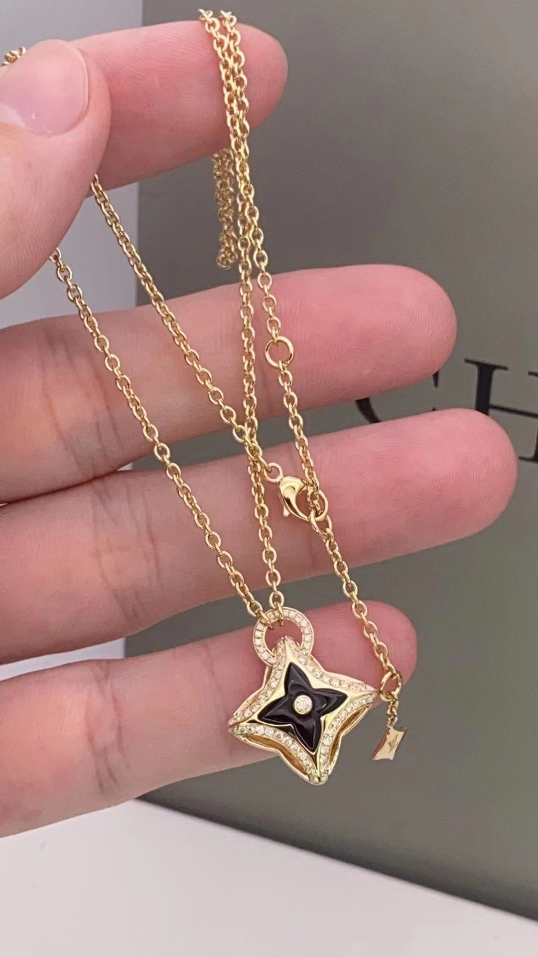 [Everoly JW]STAR PEDANT PINK GOLD DIAMOND NECKLACE
