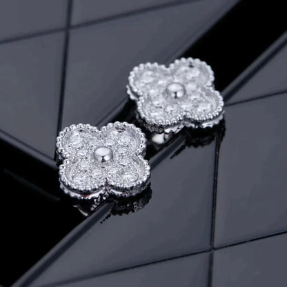 [Everoly JW]CLOVER 1 MOTIFS DIAMOND STUD EARRINGS SILVER