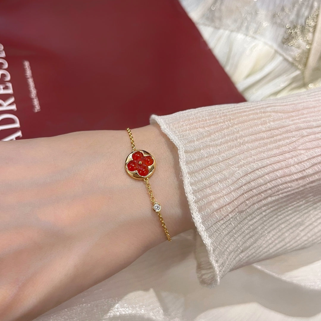 [Everoly JW]SUN PEDANT CARNELIAN BRACELET