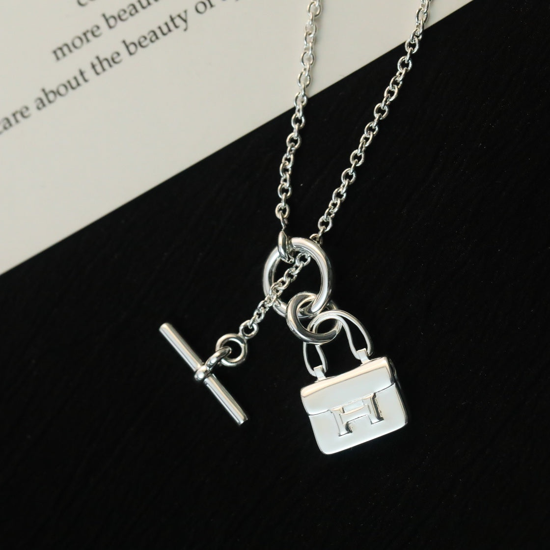[Everoly JW]POP H PEDANT SILVER NECKLACE