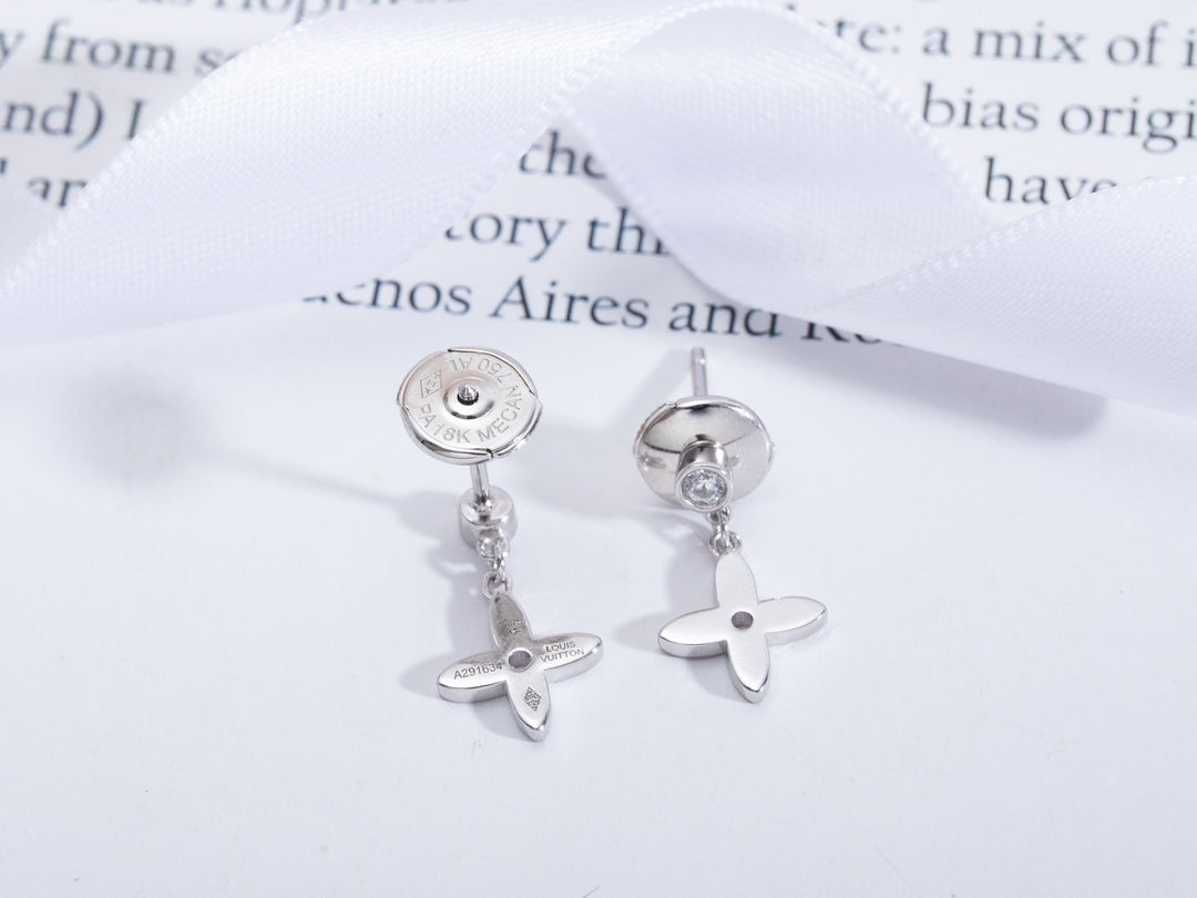 [Everoly JW]VIDYLLE SILVER DIAMOND MINI DROP EARRINGS