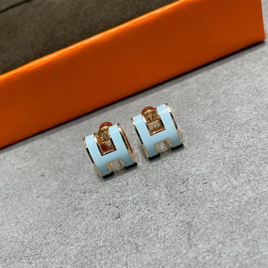 [Everoly JW]POP H SKY BLUE STUD EARRINGS