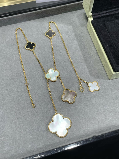 [Everoly JW]CLOVER 6 MOTIF MOP ONYX GOLD NECKLACE