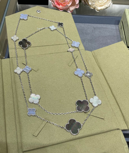 [Everoly JW]CLOVER 16 MOTIF CHALCEDONY MOP SILVER NECKLACE