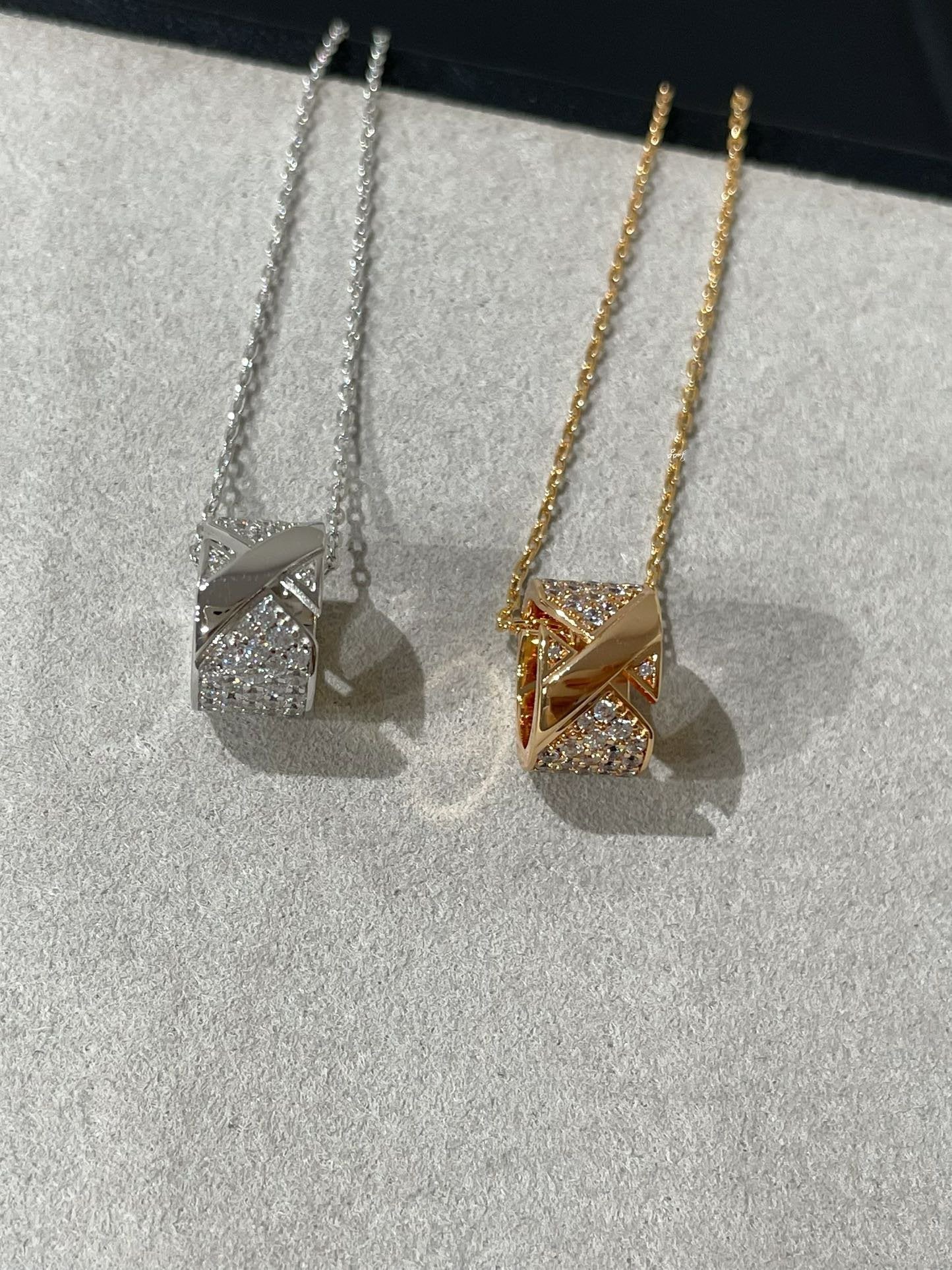 [Everoly JW]LIENS EVIDENCE DIAMOND PAVED NECKLACE