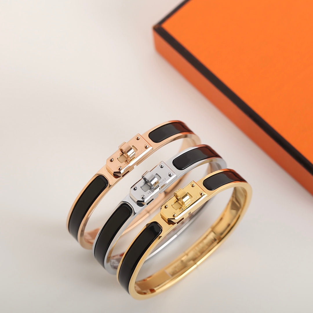 [Everoly JW]HM KELLY BLACK BRACELET