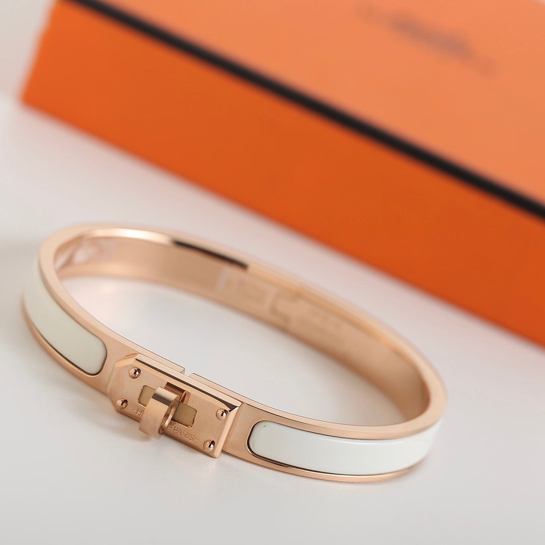 [Everoly JW]HM KELLY WHITE BRACELET