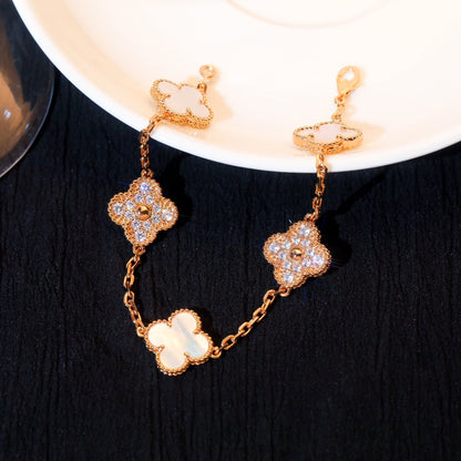[Everoly JW]CLOVER BRACELET 5 MOTIF WHITE MOP DIAMOND