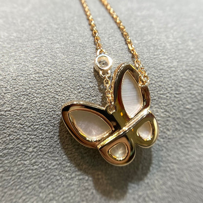 [Everoly JW]BUTTERFLY MOP DIAMOND NECKLACE