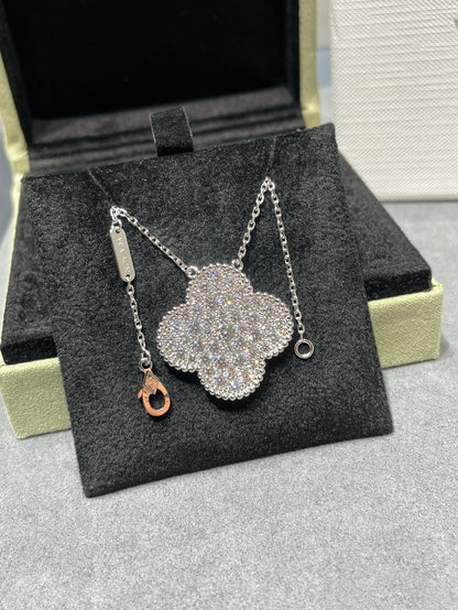 [Everoly JW]CLOVER 25MM LARGE PENDANT DIAMOND PAVED SILVER NECKLACE