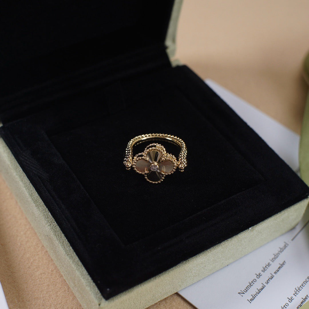 [Everoly JW]CLOVER RIVERSIBLE ROSE GOLD RING