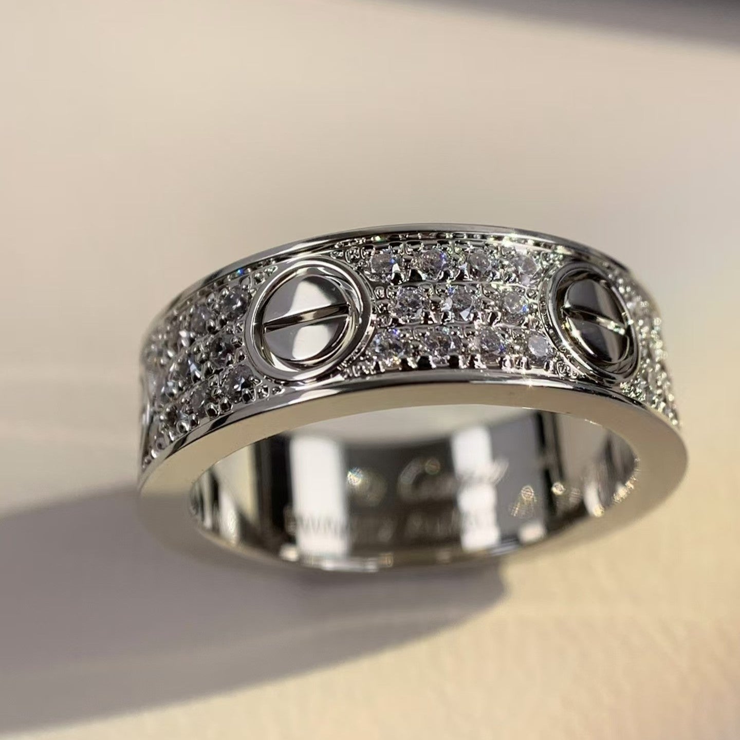 [Everoly JW]LOVE RING 5.5MM DIAMONDS PAVED