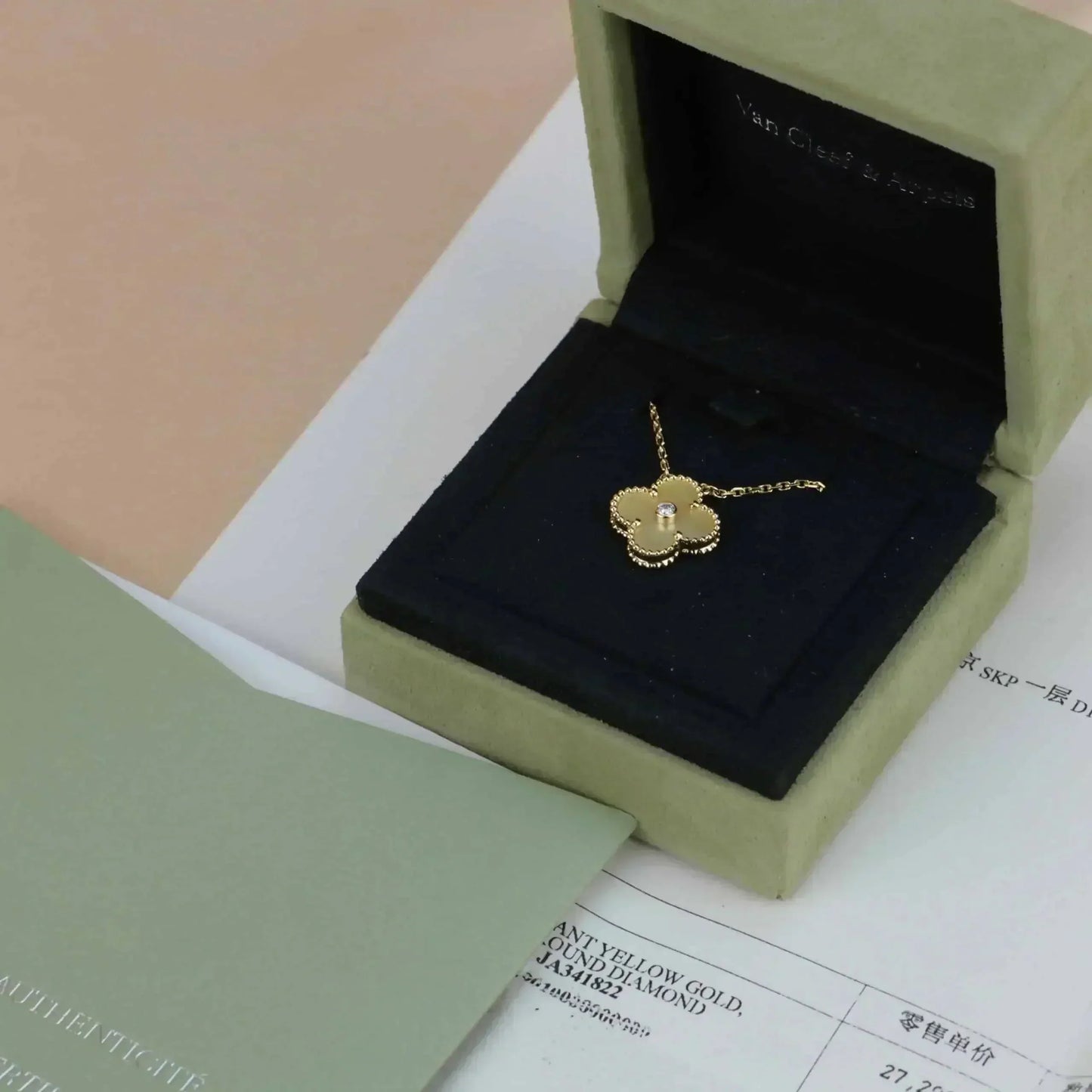 [Everoly JW]CLOVER 15MM DIAMOND GOLD MOTHER OF PEARL NECKLACE