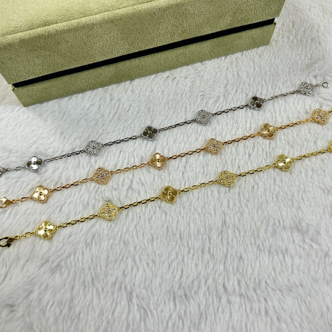 [Everoly JW]CLOVER 6 MOTIF DIAMOND LASER BRACELET