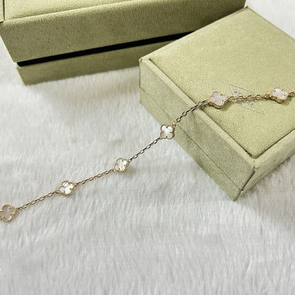 [Everoly JW]CLOVER 6 MOTIF WHITE MOP BRACELET