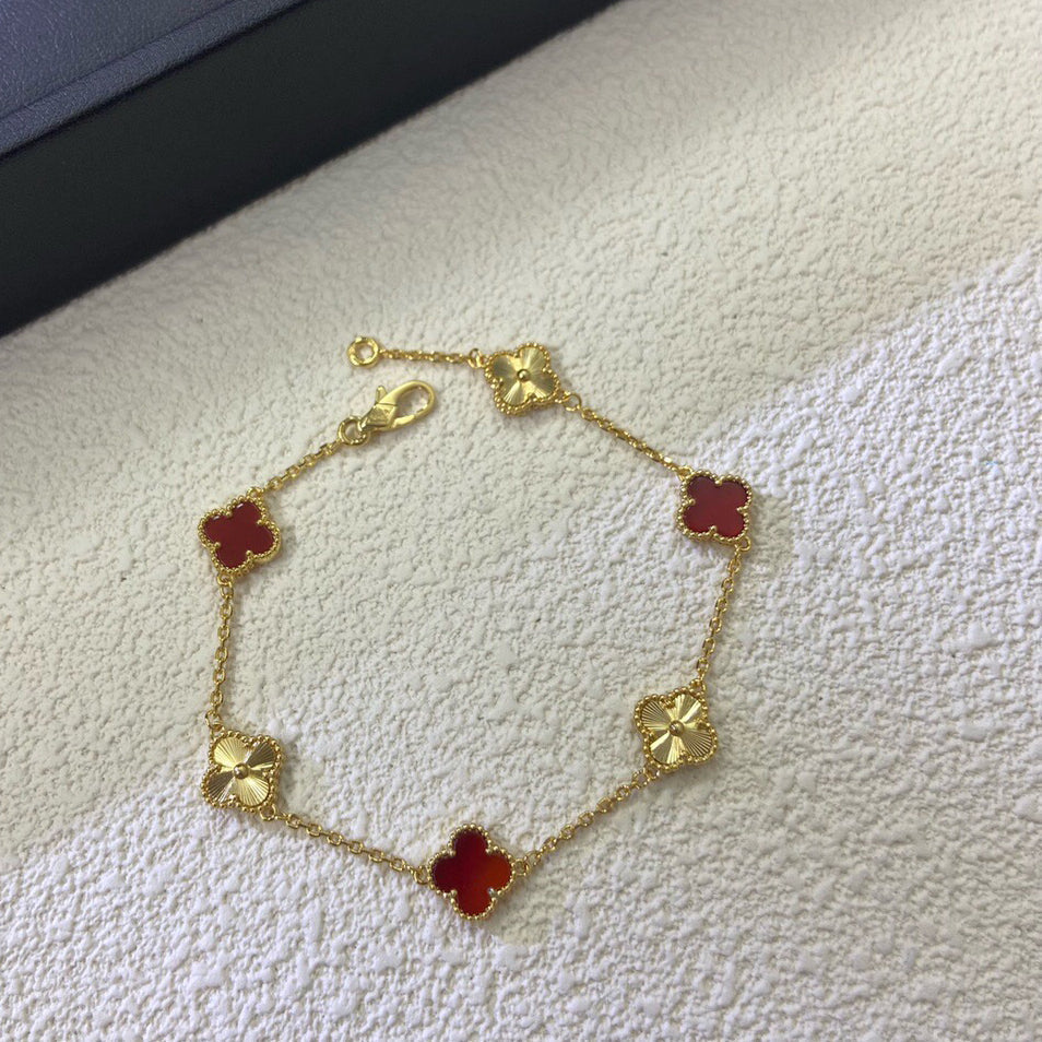 [Everoly JW]CLOVER 6 MOTIF RED AGATE LASER BRACELET