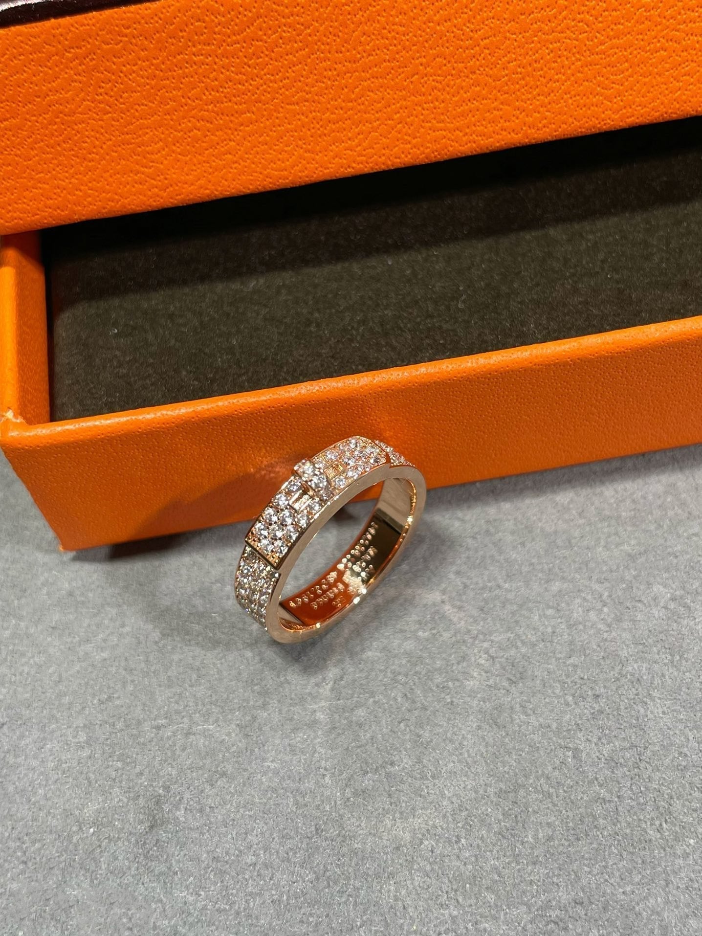 [Everoly JW]KELLY PINK GOLD DIAMOND RING