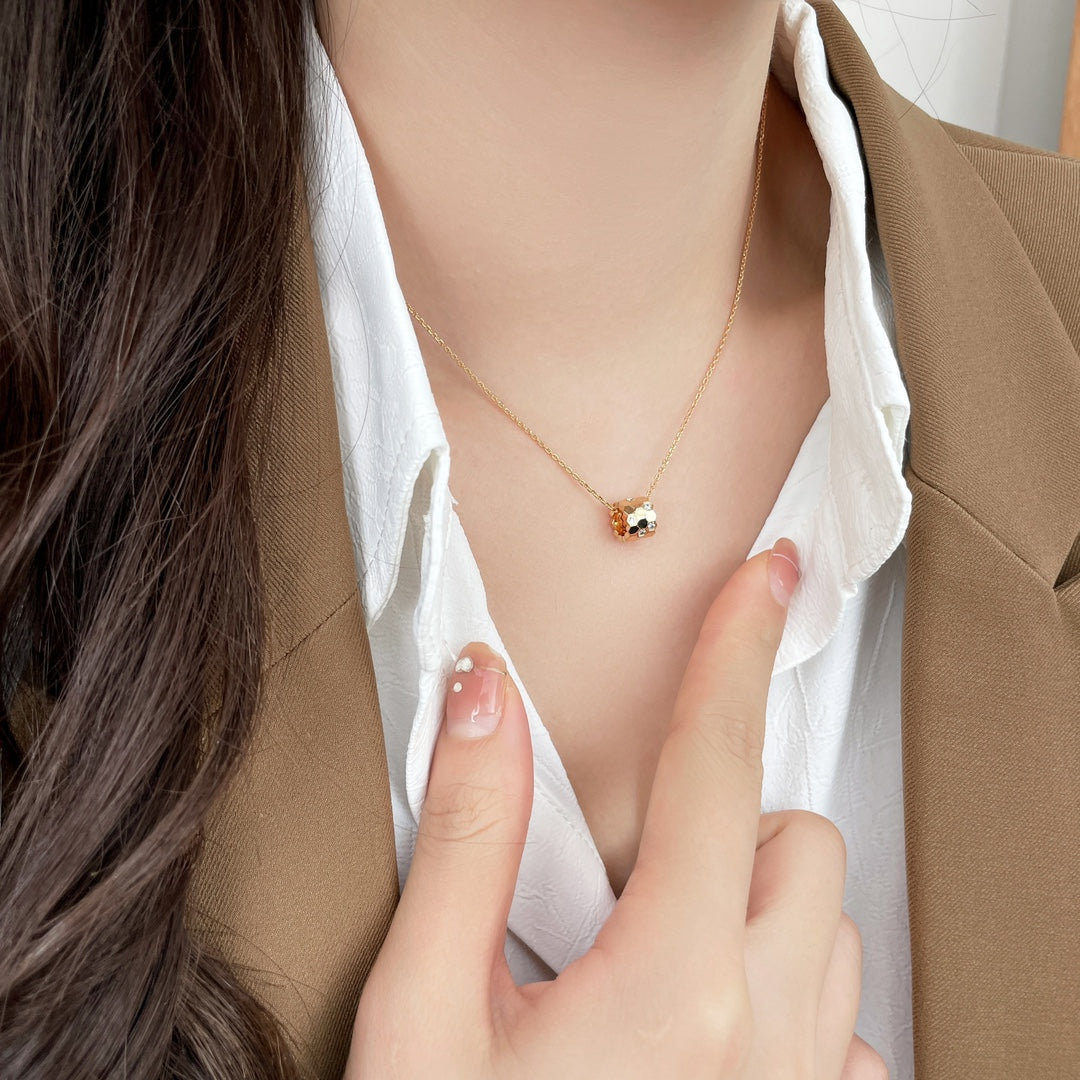 [Everoly JW]BEE MINI PEDANT DIAMOND NECKLACE