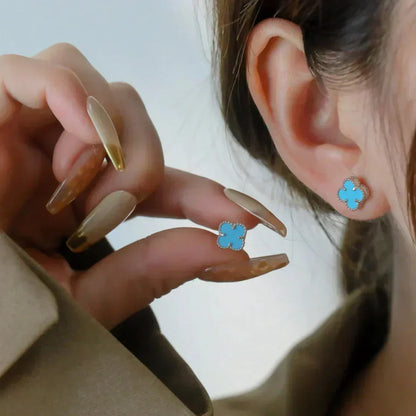 [Everoly JW]CLOVER MINI 9.5MM ONYX STUD EARRINGS SILVER