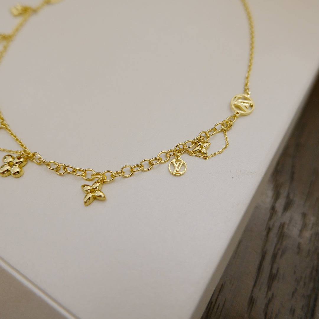 [Everoly JW]BLOOMING SUPPLE NECKLACE BRASS