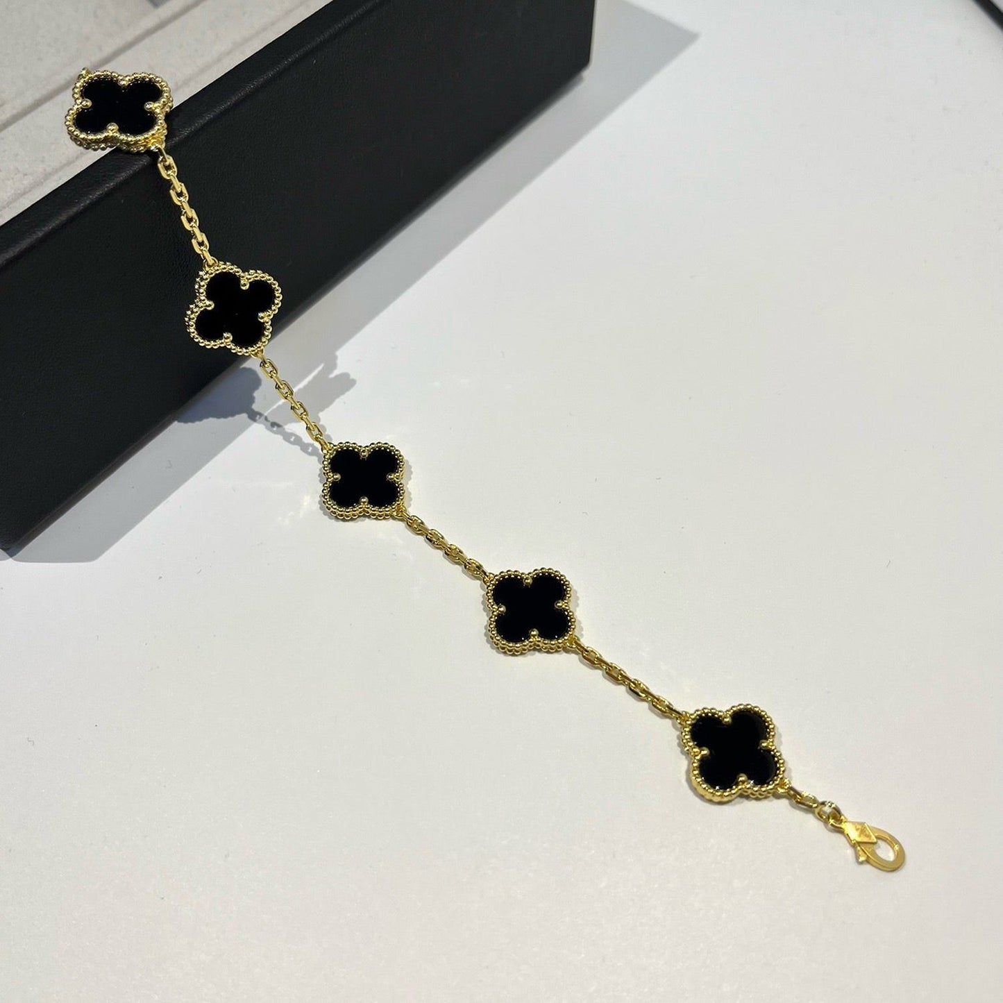 [Everoly JW]CLOVER  5 MOTIFS BLACK ONYX BRACELET