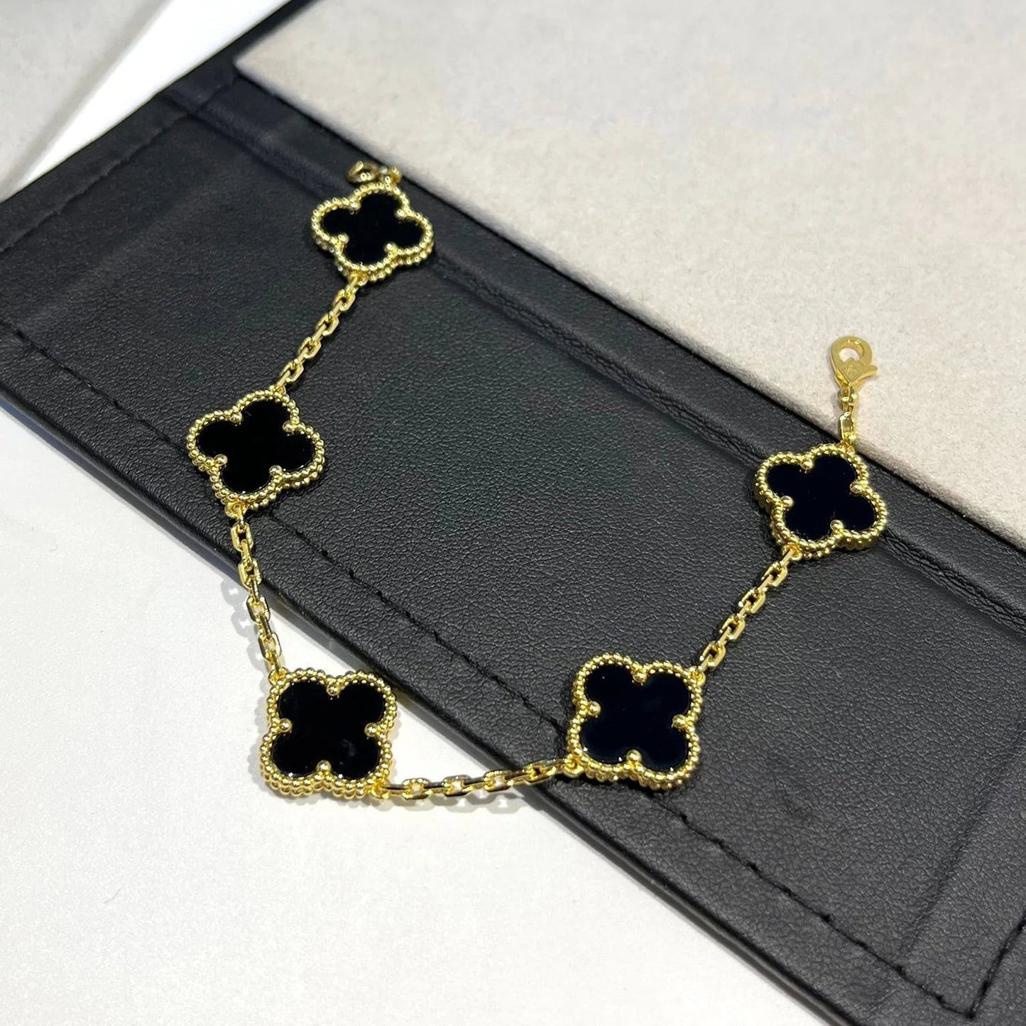 [Everoly JW]CLOVER  5 MOTIFS BLACK ONYX BRACELET