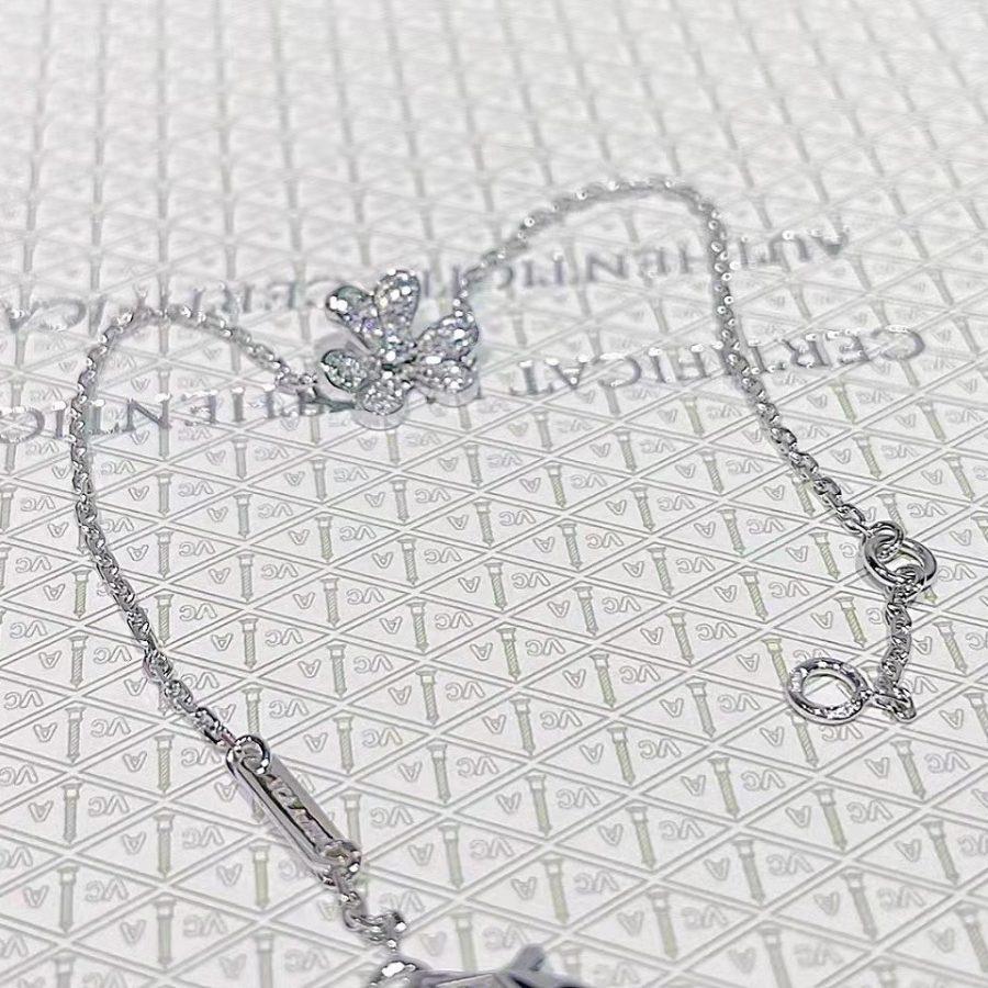 [Everoly JW]FRIVOLE SILVER FLOWER DIAMOND BRACELET