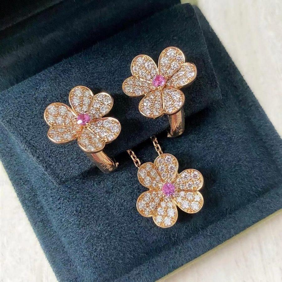 [Everoly JW]FRIVOLE PINK GOLD FLOWER DIAMOND EARRINGS